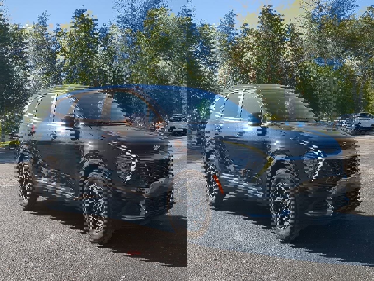 2024 Kia Sportage LX photo 2