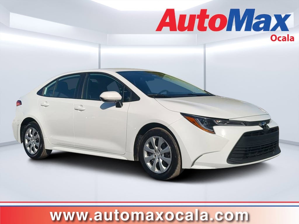Used 2025 Toyota Corolla LE Sedan