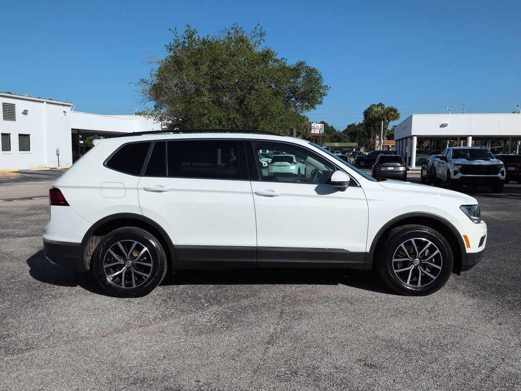Used 2021 Volkswagen Tiguan SE SUV