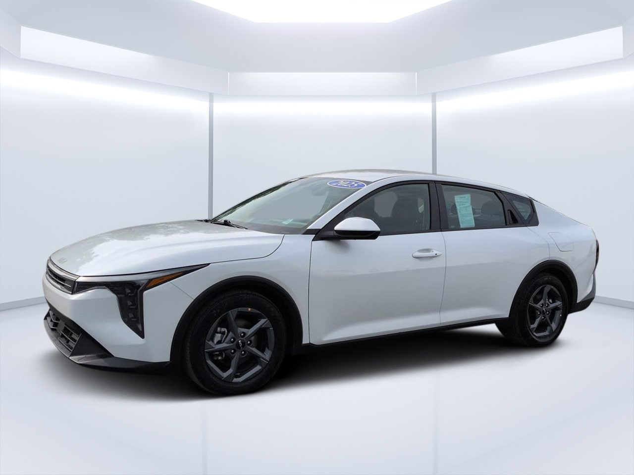 2025 Kia K4 LXS - Photo 7