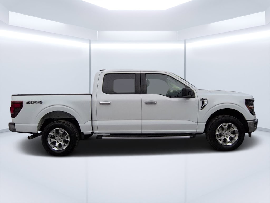 Used 2025 Ford F-150 XLT Truck SuperCrew Cab