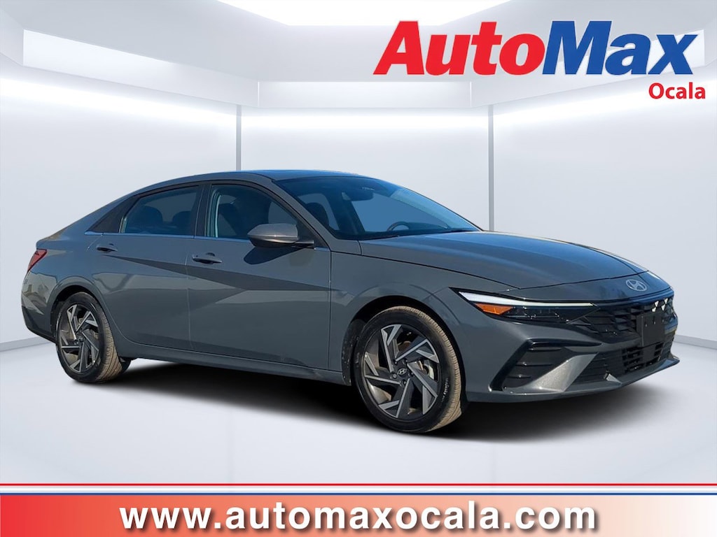 Used 2024 Hyundai Elantra SEL Sedan