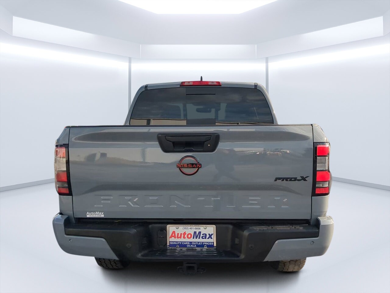 2024 Nissan Frontier PRO-X photo 4