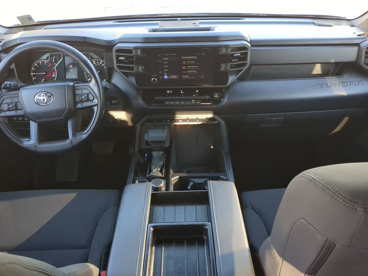 2025 Toyota Tundra SR5 - Photo 14