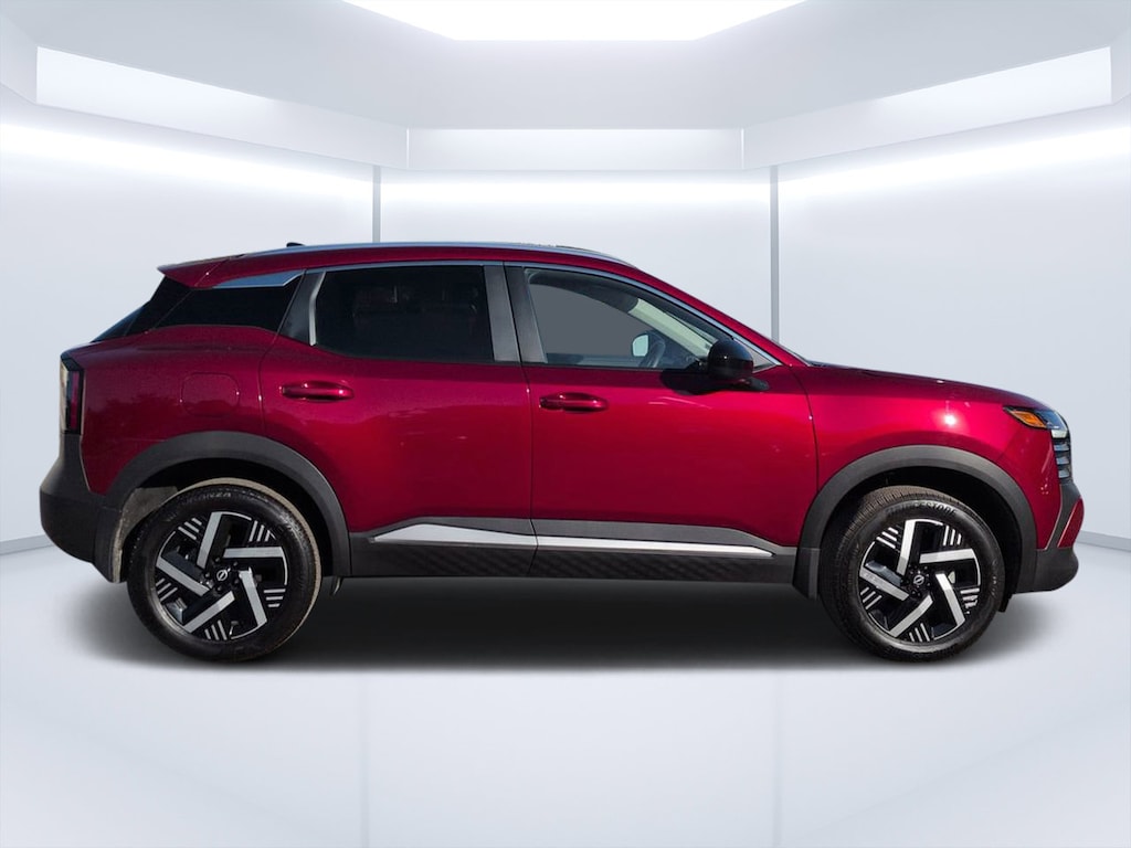 Used 2026 Nissan Kicks SV SUV