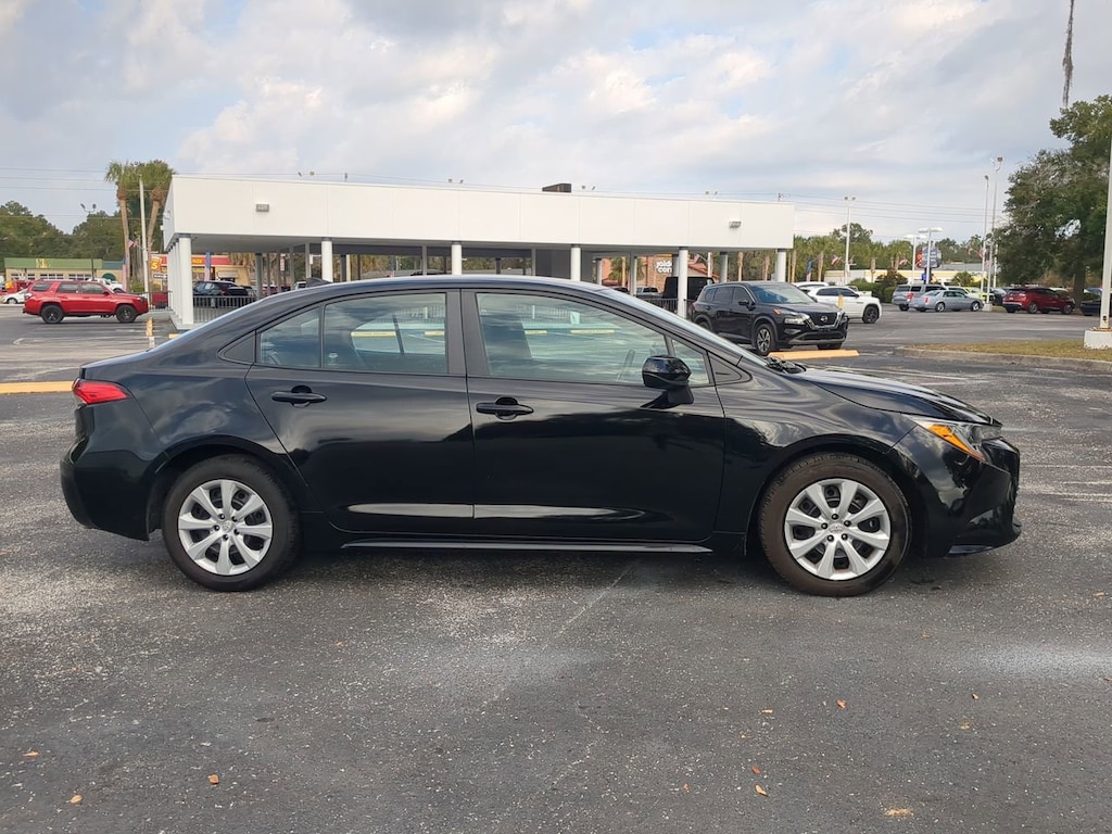 Used 2023 Toyota Corolla LE Sedan