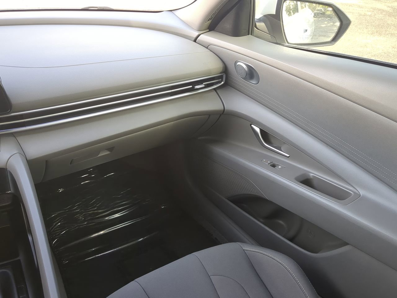 2024 Hyundai Elantra SEL - Photo 15