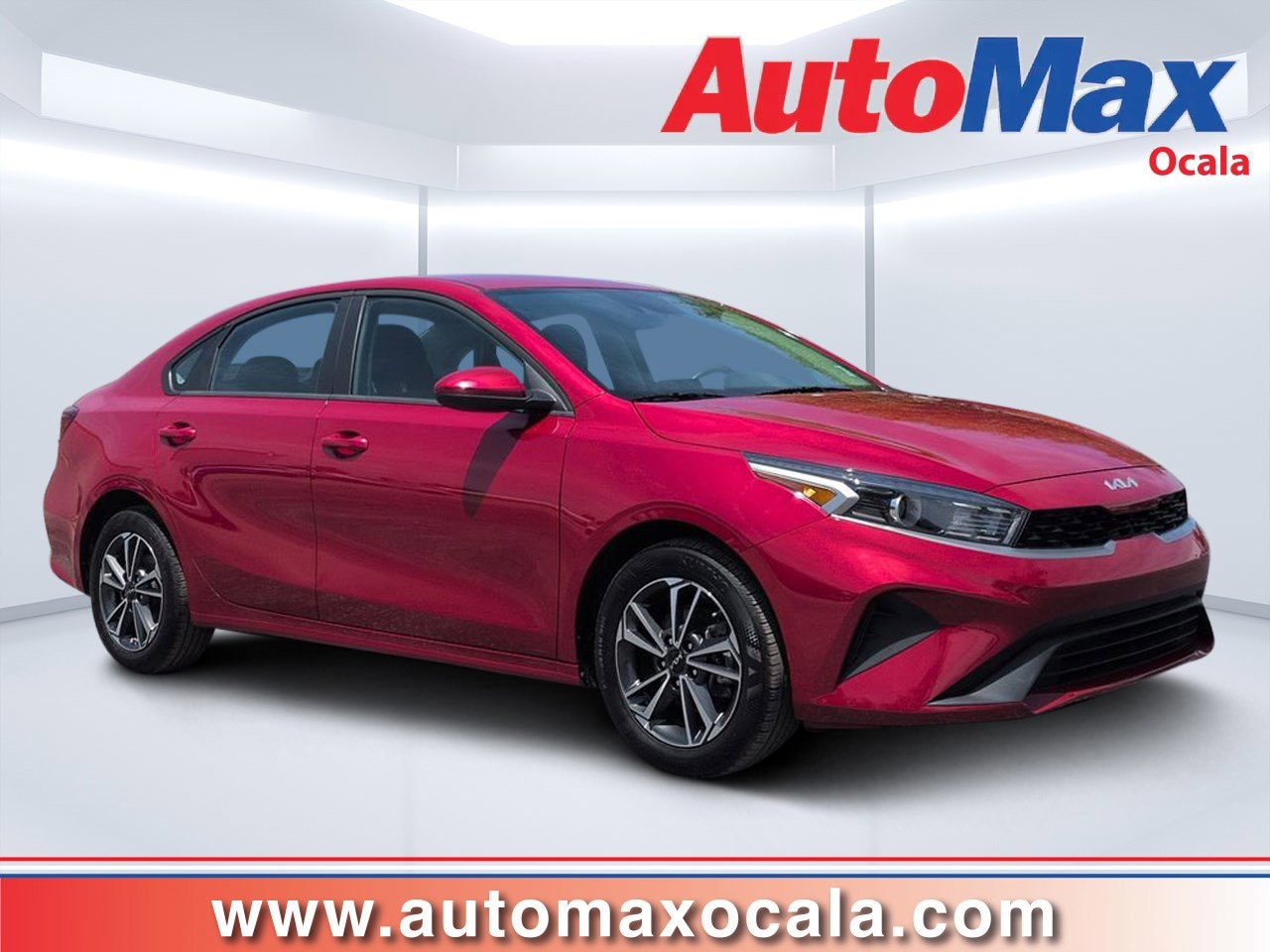 2024 Kia Forte LXS AT's photo