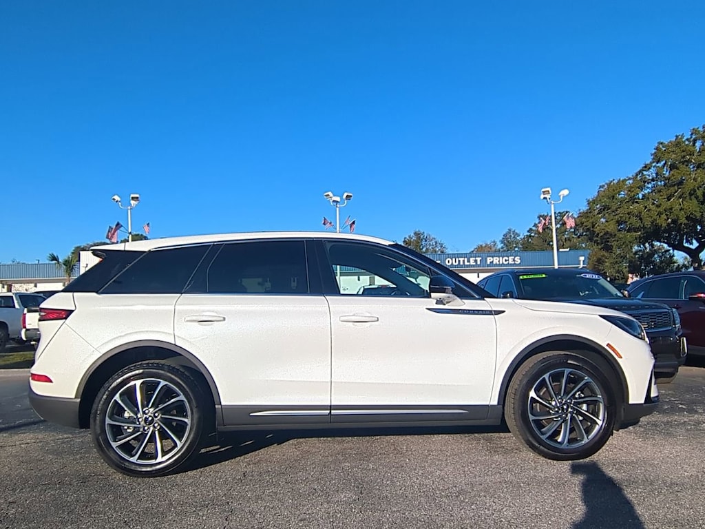 Used 2023 Lincoln Corsair Standard SUV