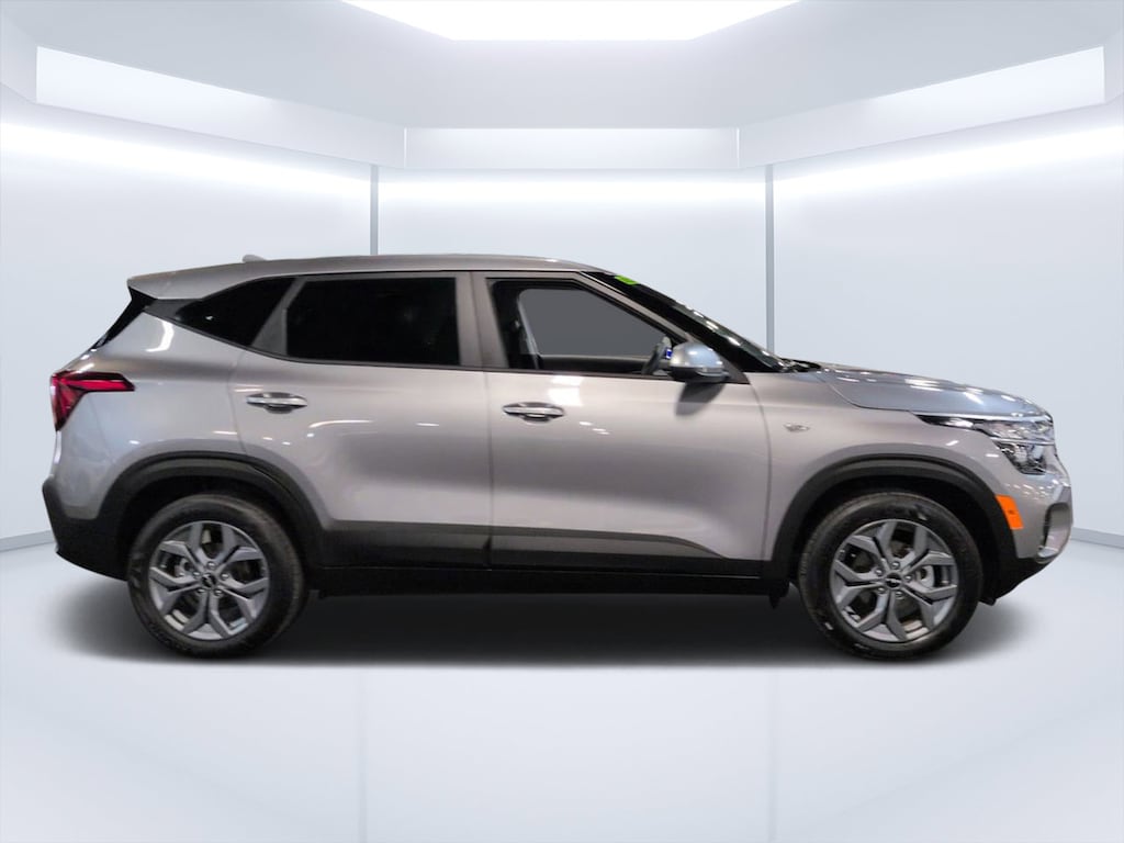 Used 2026 Kia Seltos LX SUV