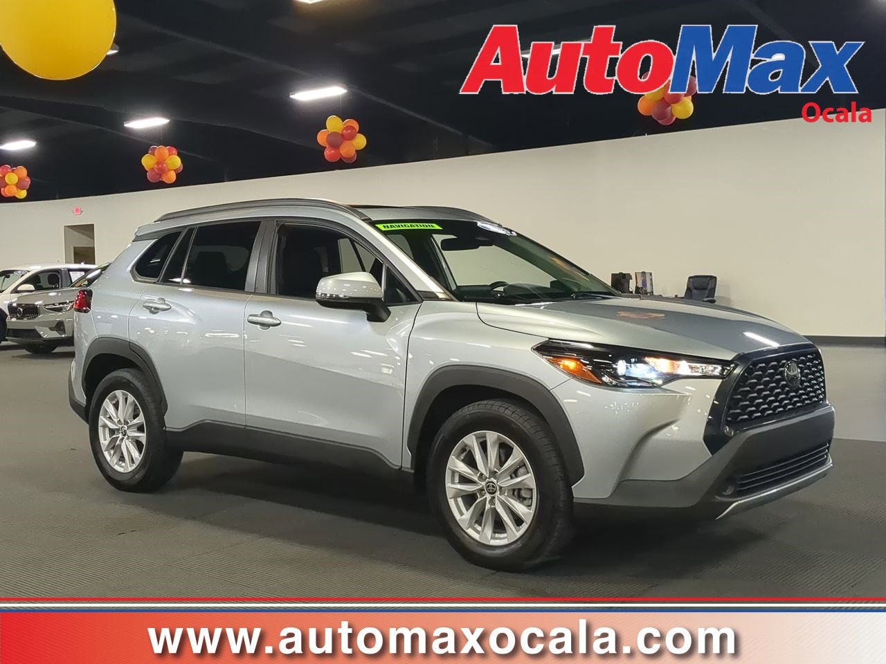 2023 Toyota Corolla Cross LE's photo