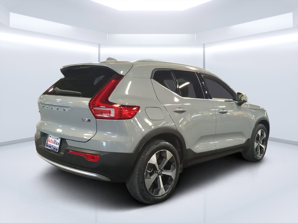 Used 2024 Volvo XC40 Plus Bright Theme SUV
