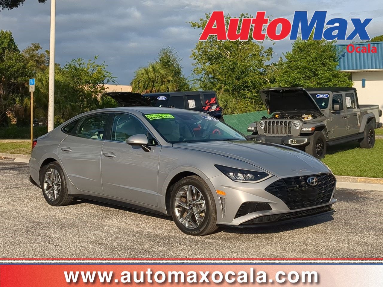 2023 Hyundai Sonata SEL's photo