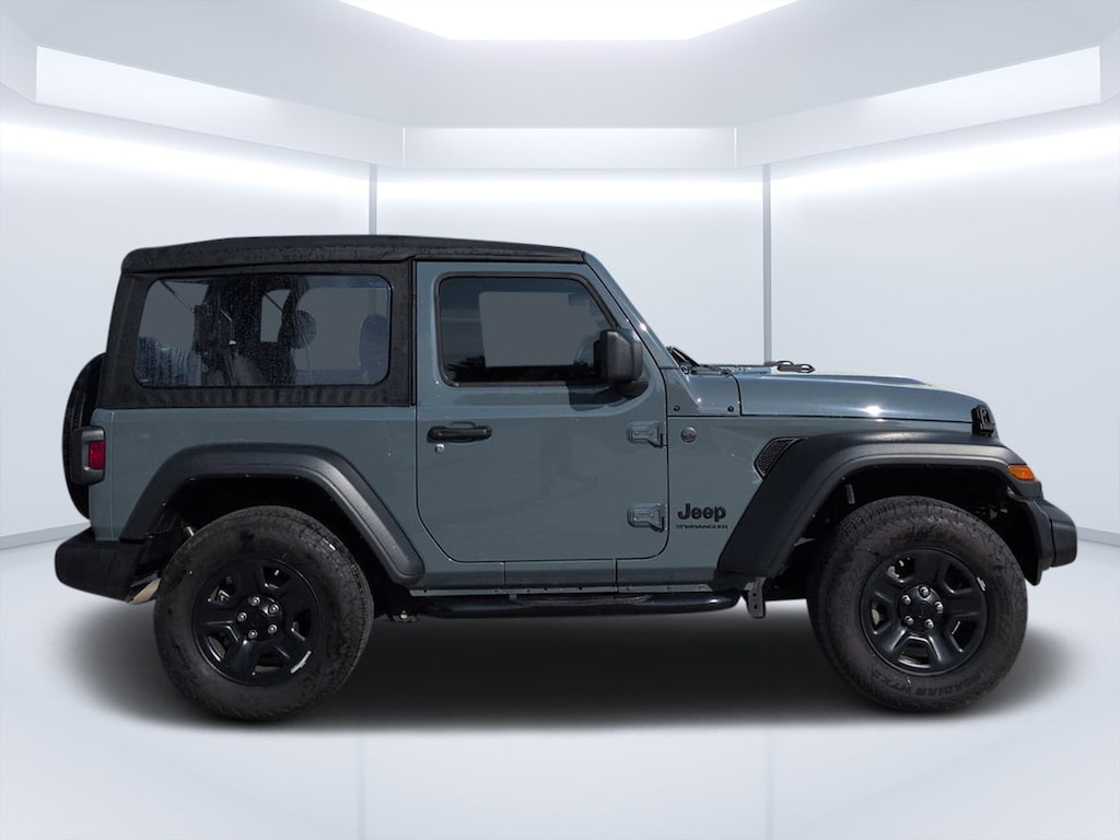 Used 2025 Jeep Wrangler Sport SUV