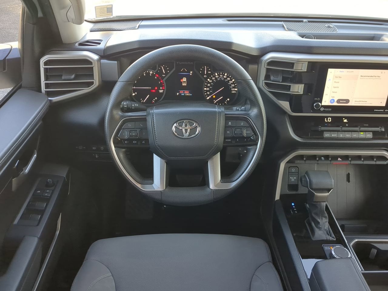 2022 Toyota Tundra SR5 - Photo 15