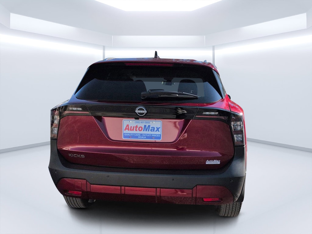 Used 2026 Nissan Kicks SV SUV