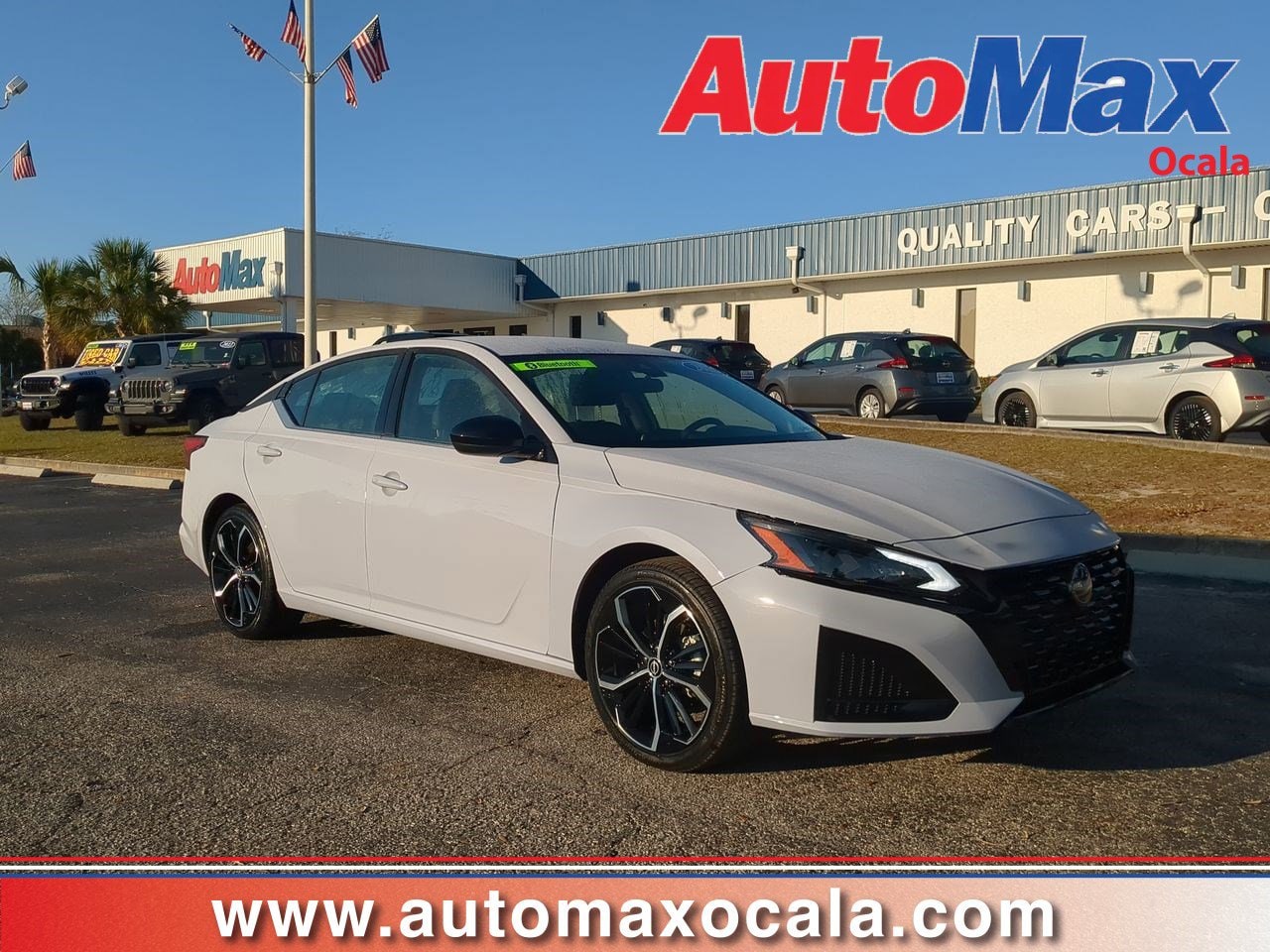 2025 Nissan Altima SR