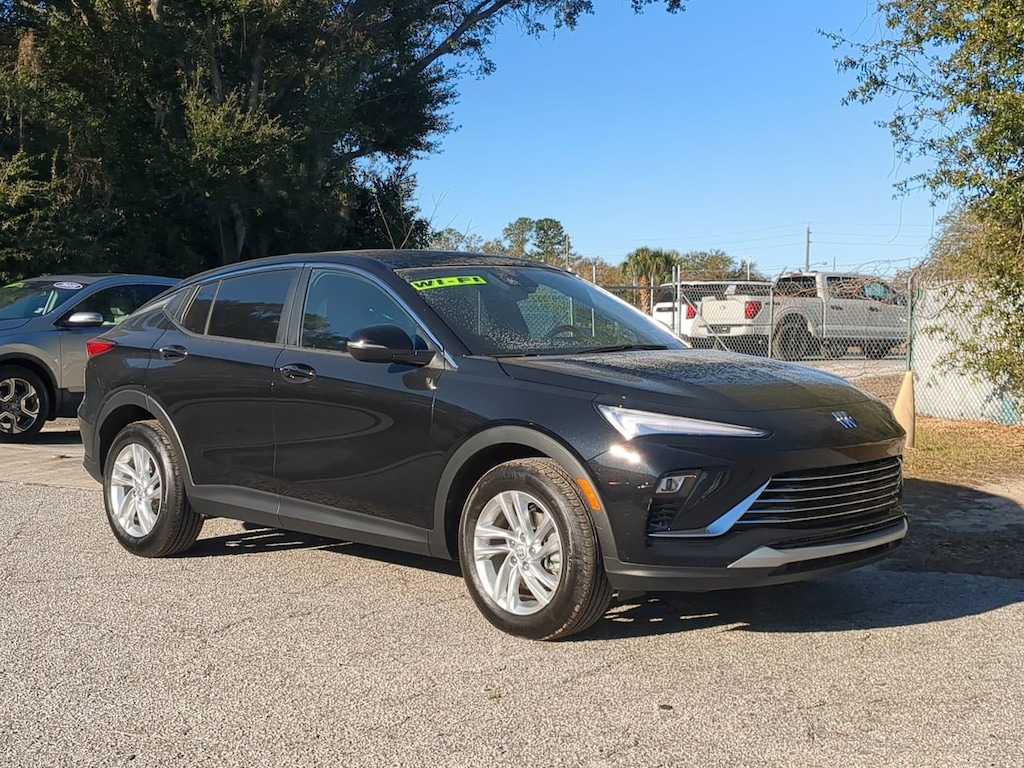 Used 2025 Buick Envista Preferred SUV