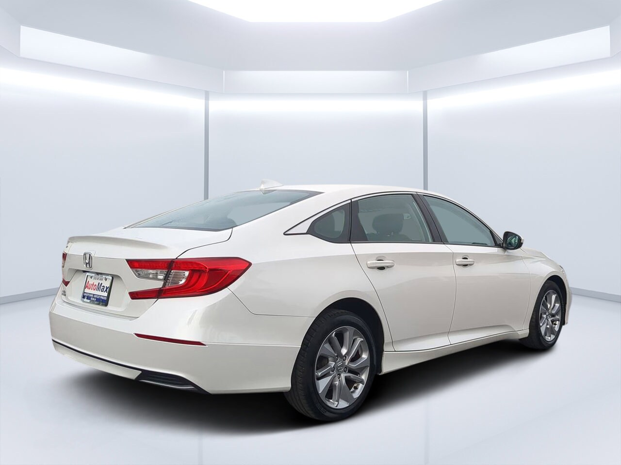 2020 Honda Accord LX photo 3