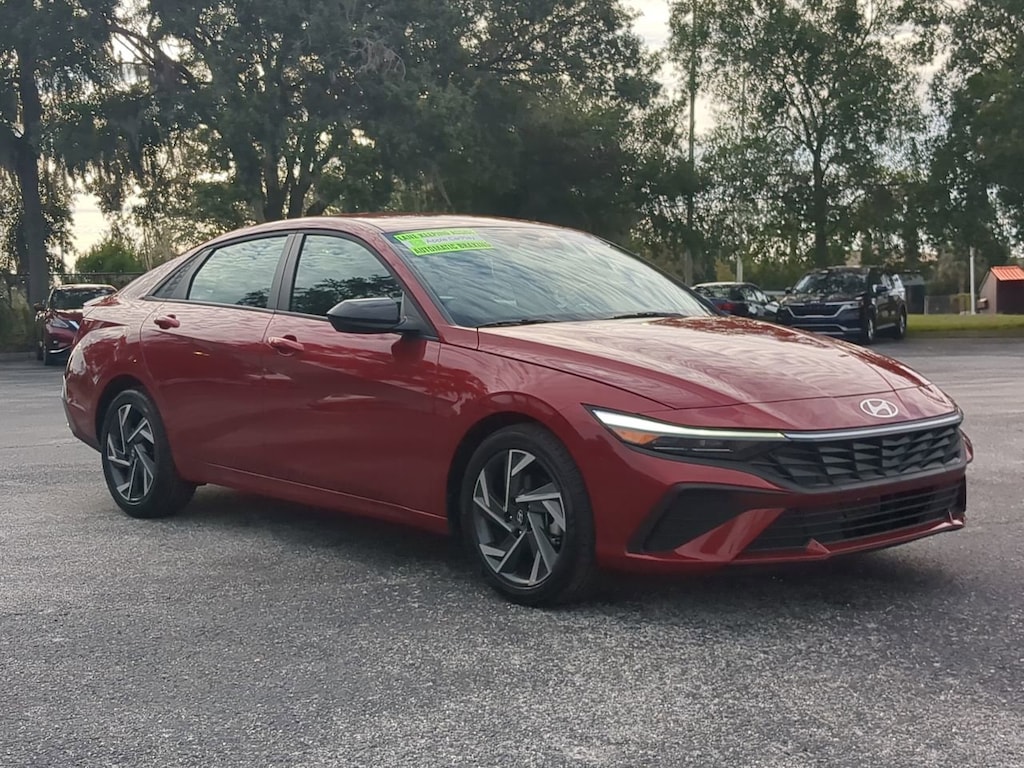 Used 2025 Hyundai Elantra SEL Sport Sedan