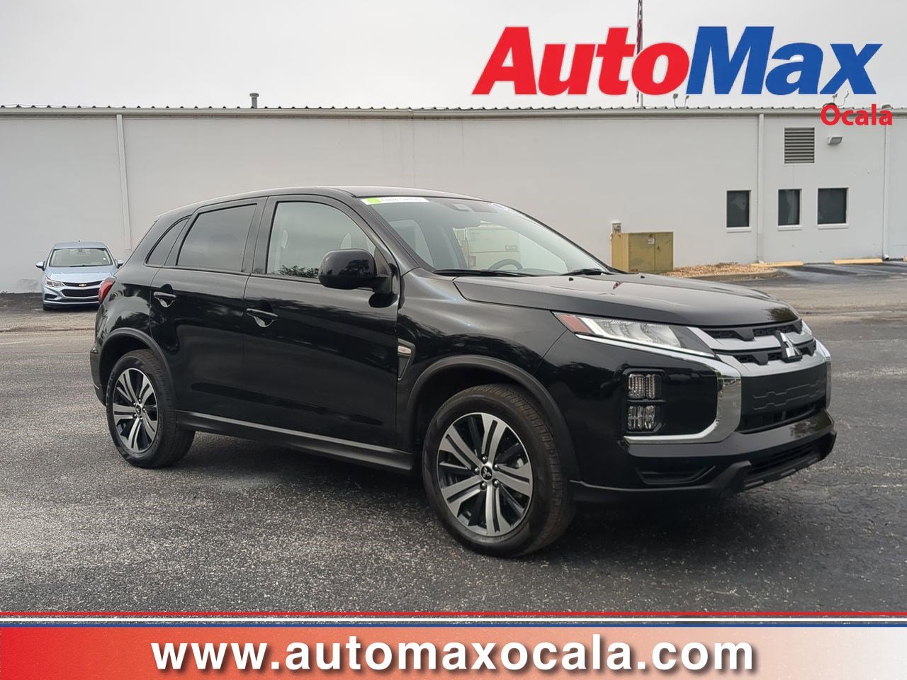 2025 Mitsubishi Outlander Sport ES's photo