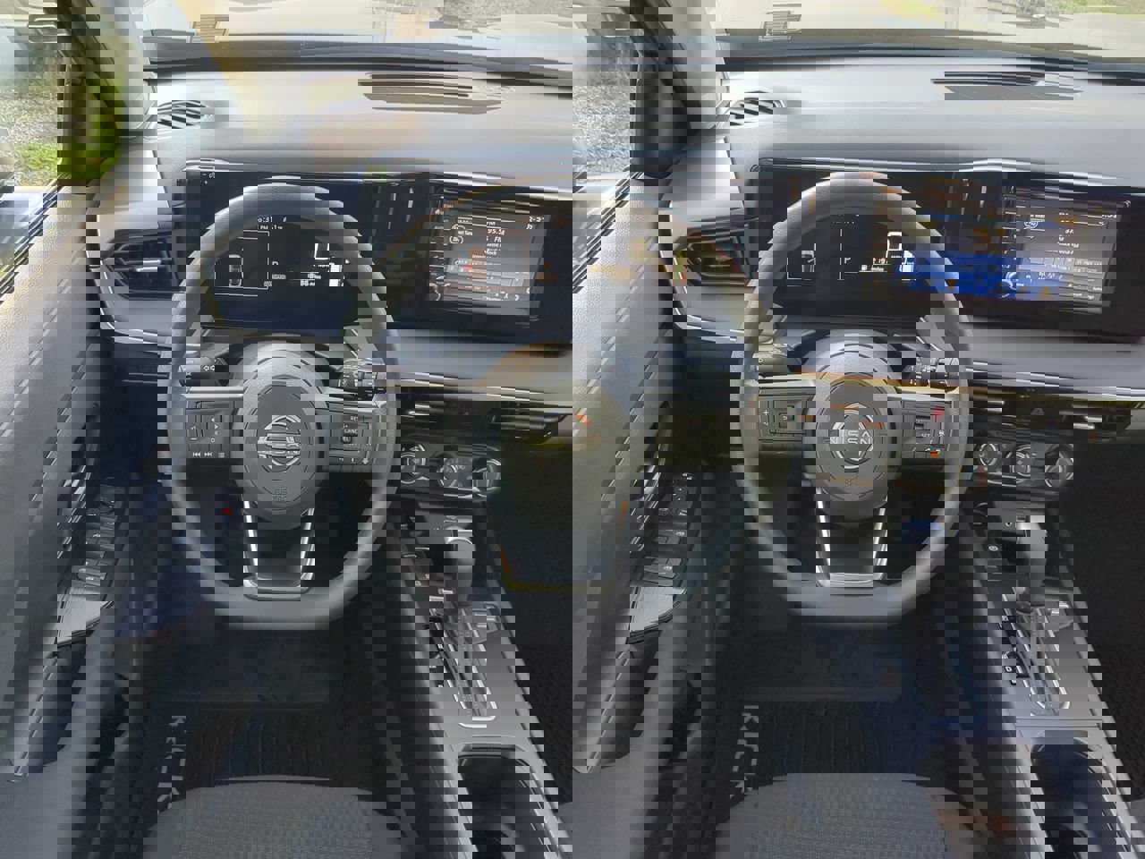 2025 Nissan Kicks S - Photo 16