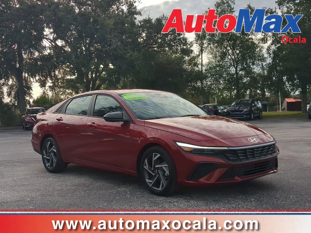 Used 2025 Hyundai Elantra SEL Sport Sedan