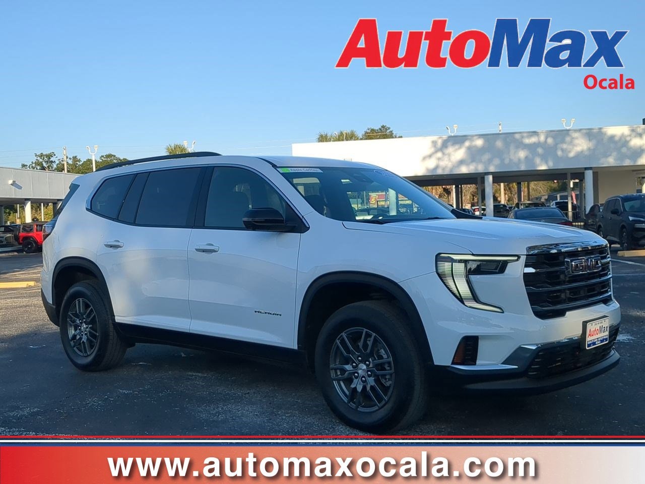 2025 GMC Acadia Elevation's photo