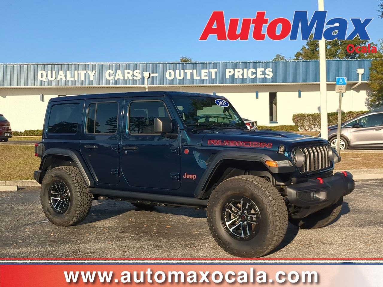 2025 Jeep Wrangler 4-Door Rubicon's photo