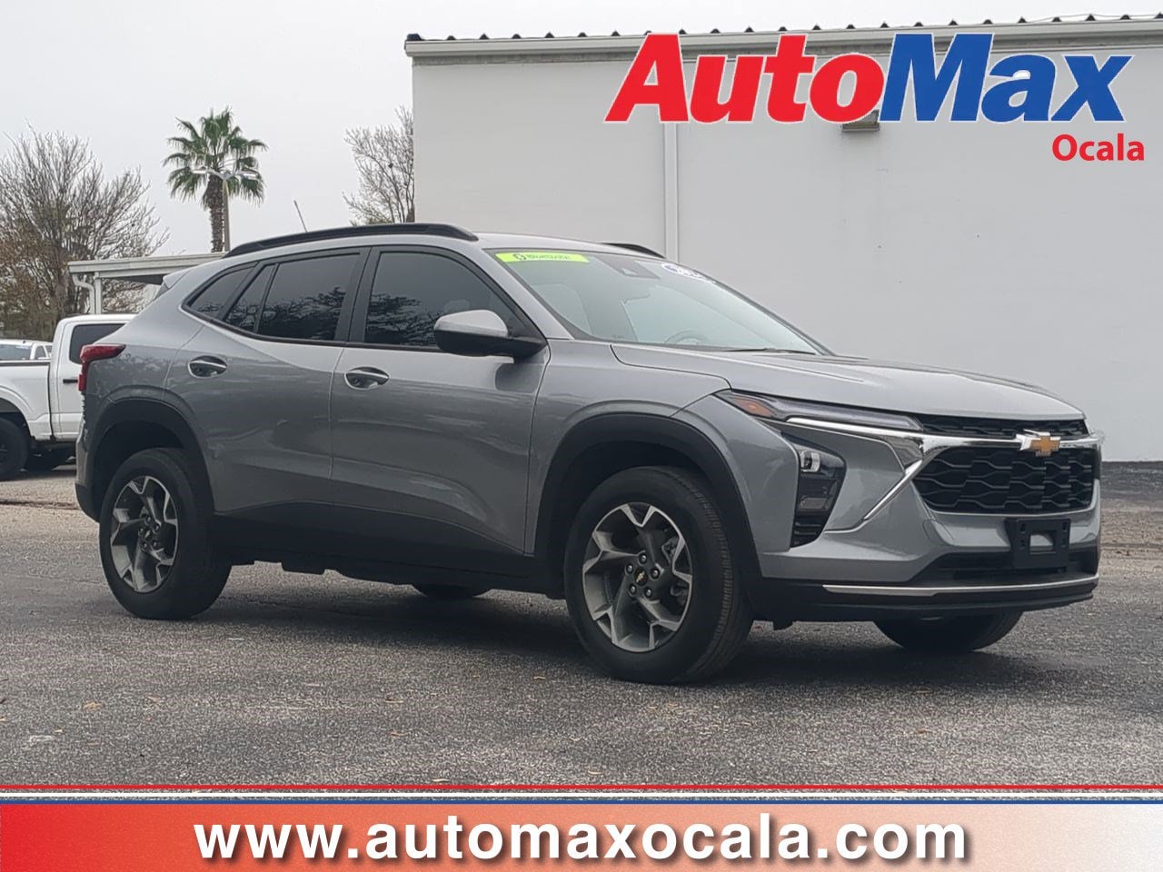 2024 Chevrolet Trax LT's photo