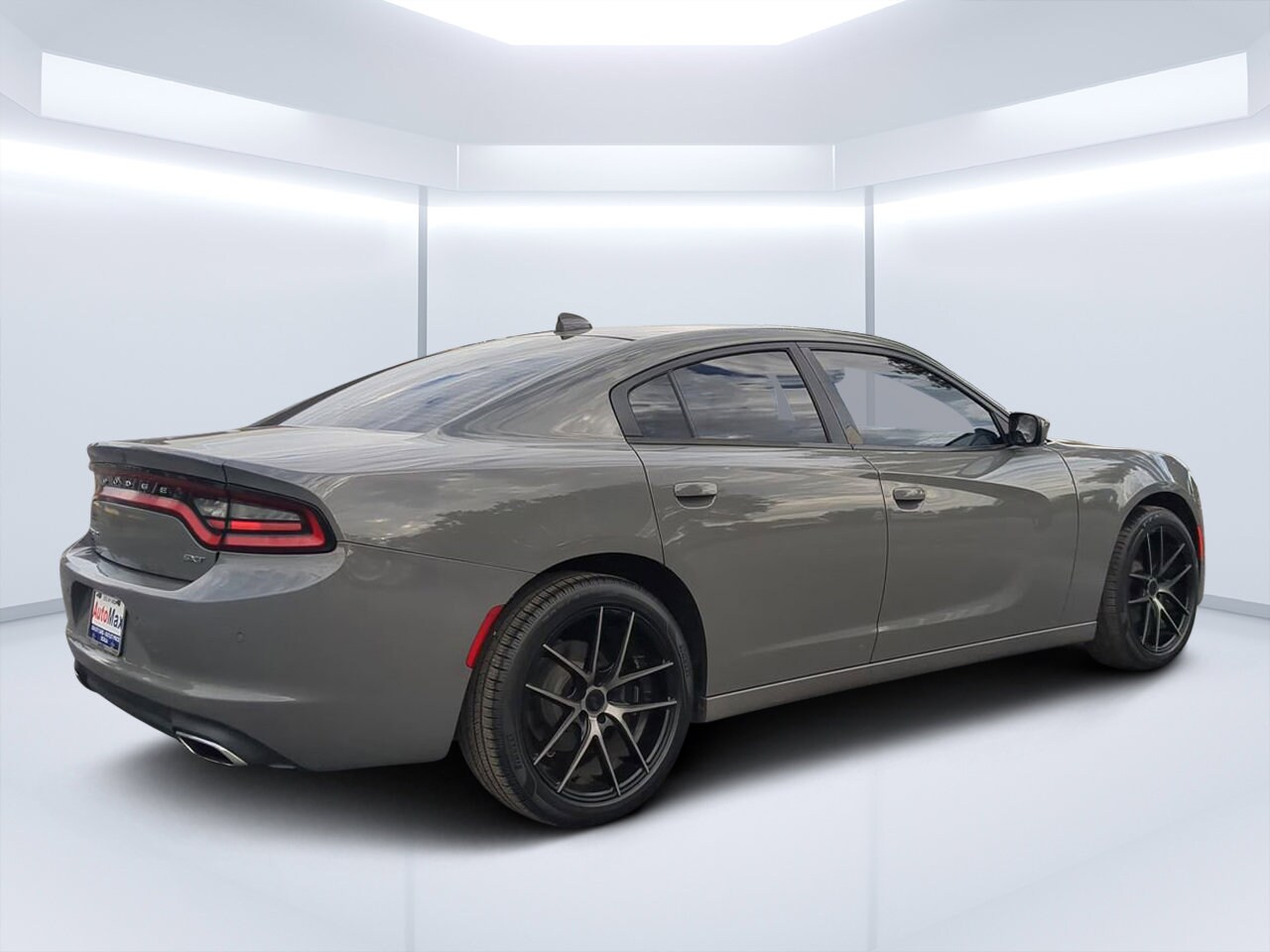 2018 Dodge Charger SXT Plus photo 3