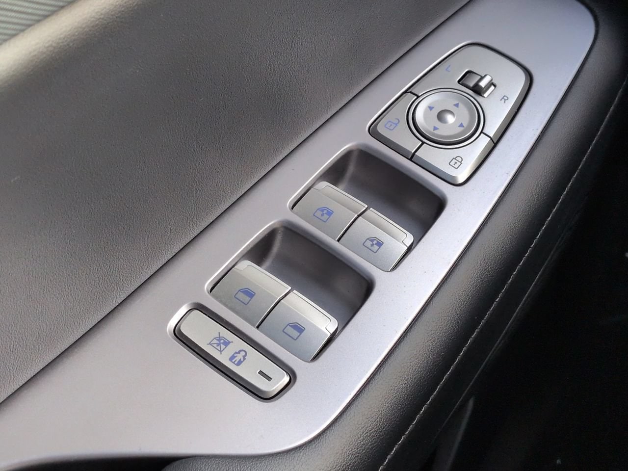 2024 Hyundai Palisade SEL - Photo 25