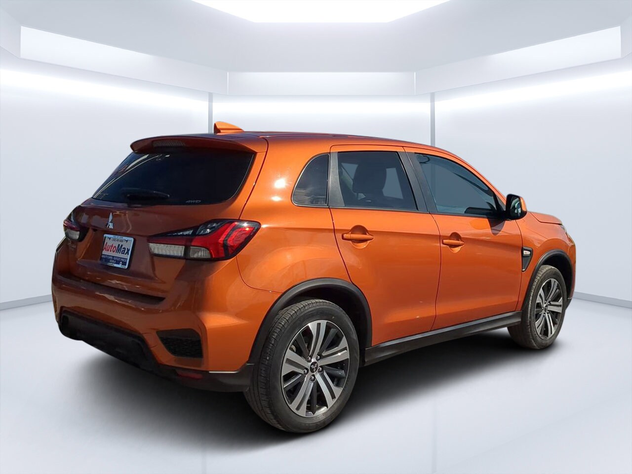 2023 Mitsubishi Outlander Sport S photo 2