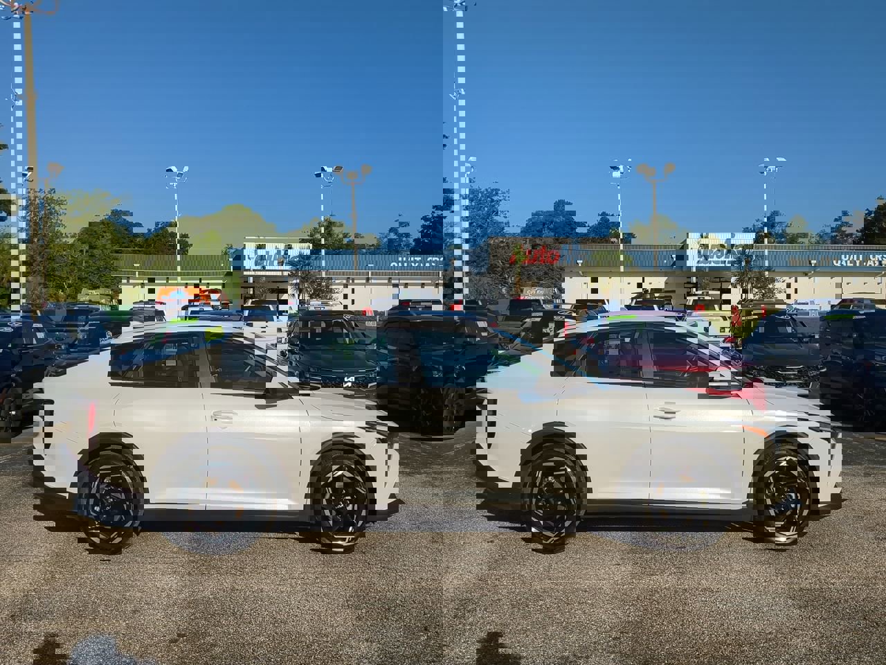 2025 Kia K4 EX photo 3