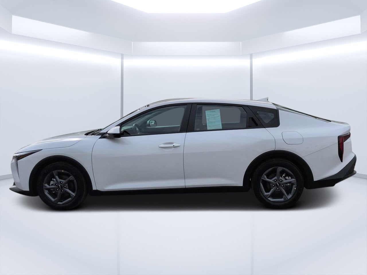 2025 Kia K4 LXS - Photo 6