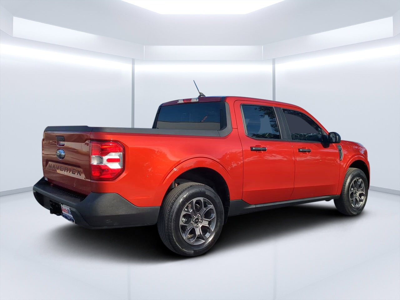 2022 Ford Maverick XLT photo 3