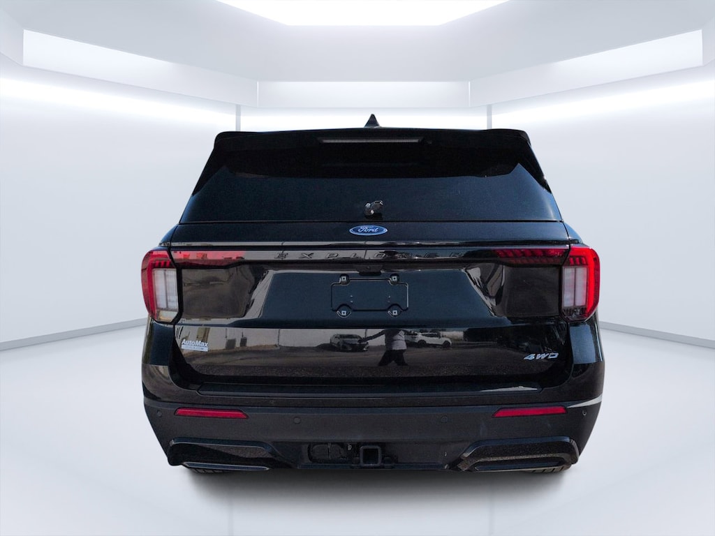 Used 2025 Ford Explorer ST-Line SUV