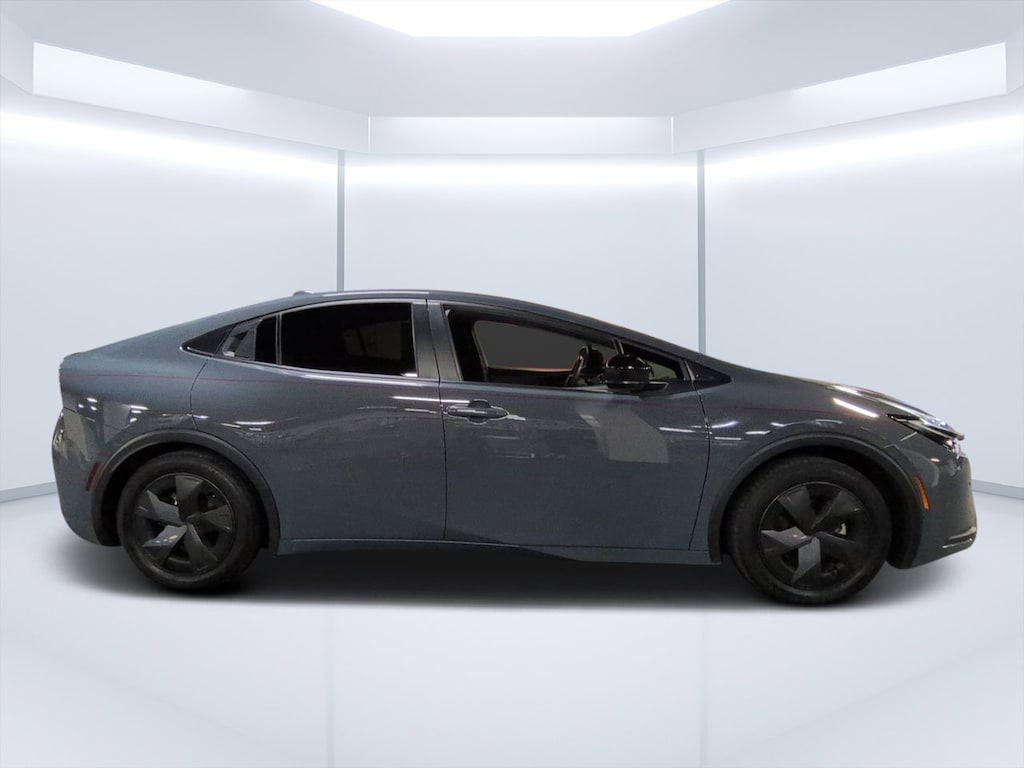 Used 2023 Toyota Prius LE Hatchback