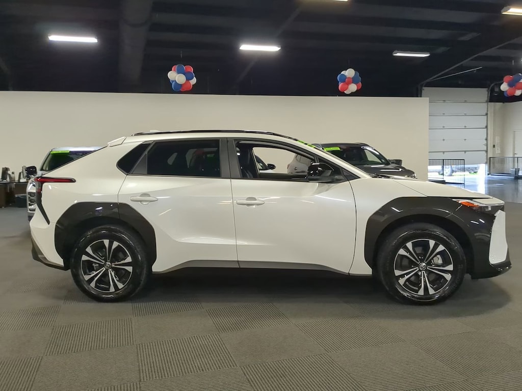 Used 2024 Toyota bZ4X XLE SUV