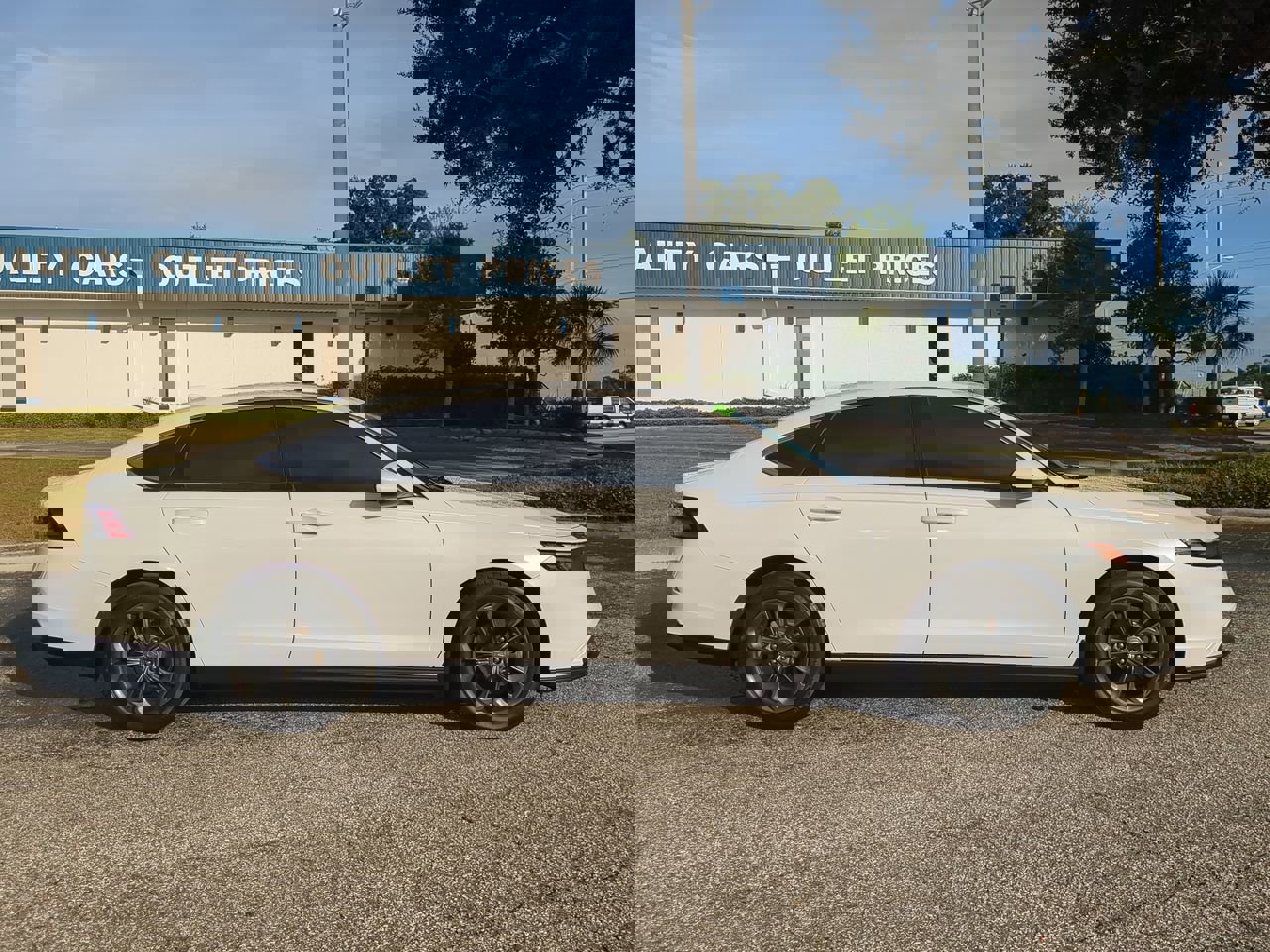 2023 Honda Accord EX photo 3