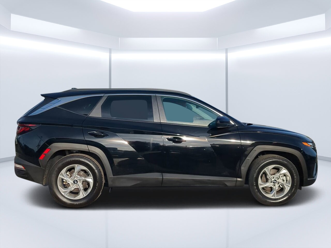 2024 Hyundai Tucson SEL photo 2