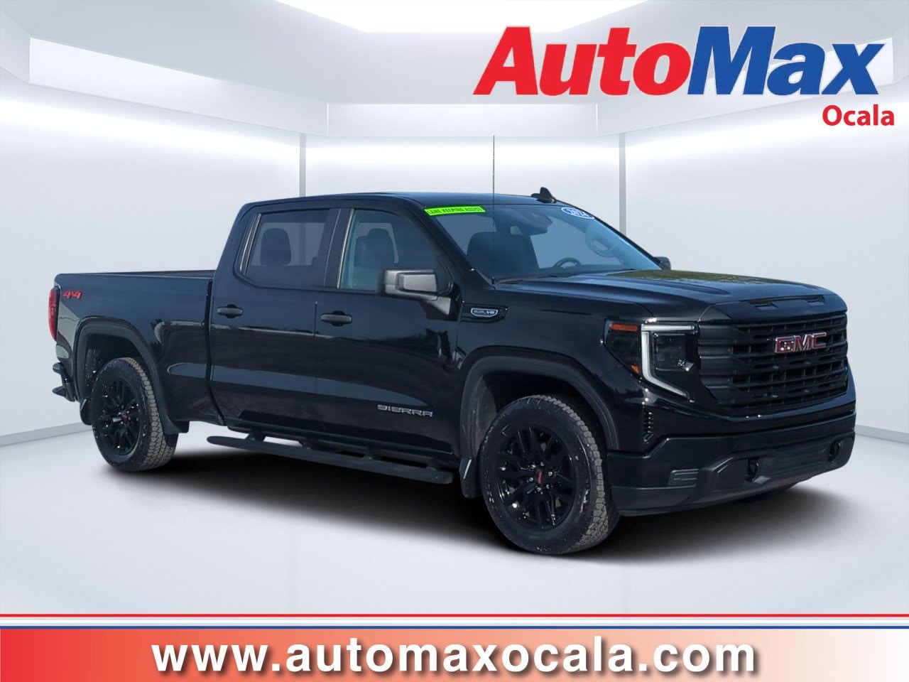 2024 GMC Sierra Pro 4WD Crew Cab Short Box's photo