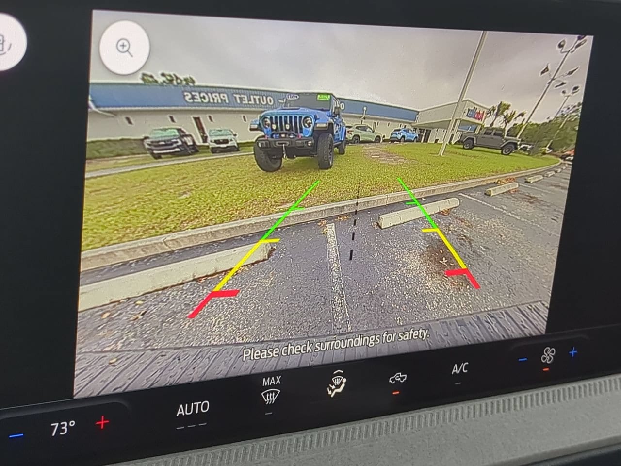 2025 Ford Maverick XLT - Photo 18