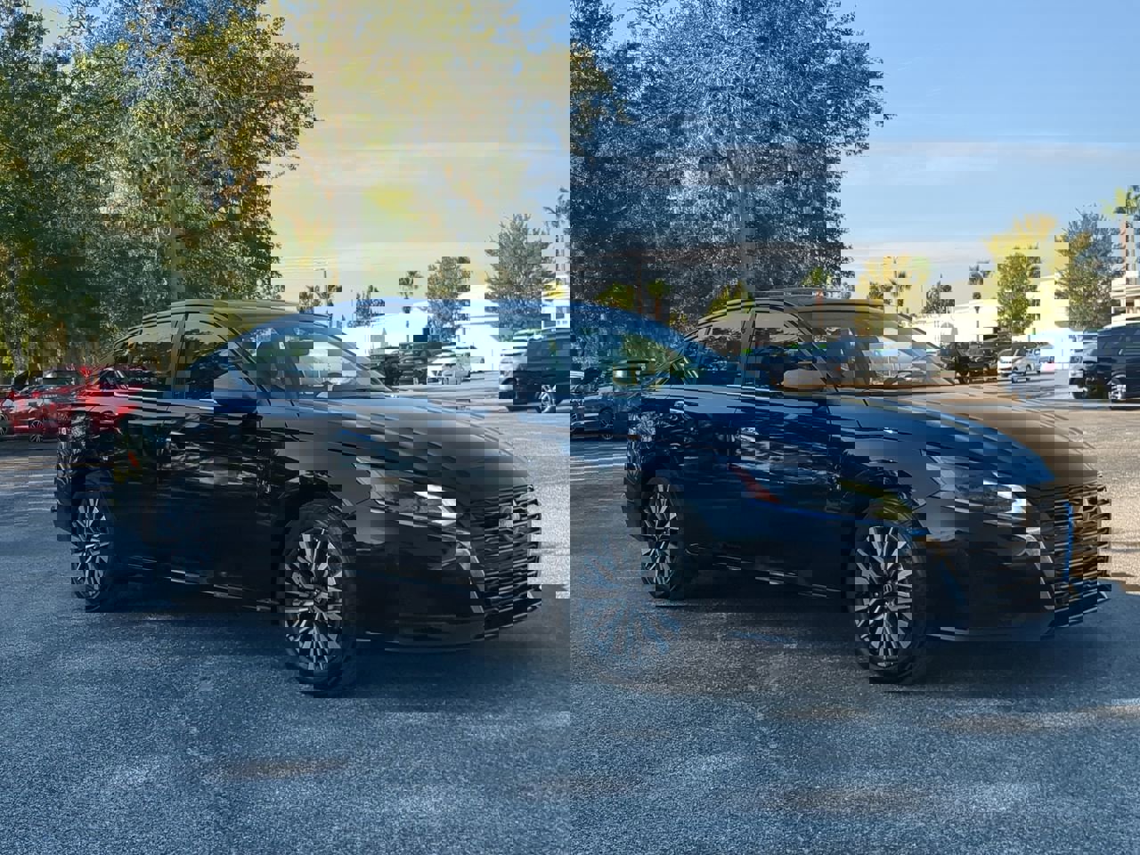 2025 Nissan Altima SV photo 2