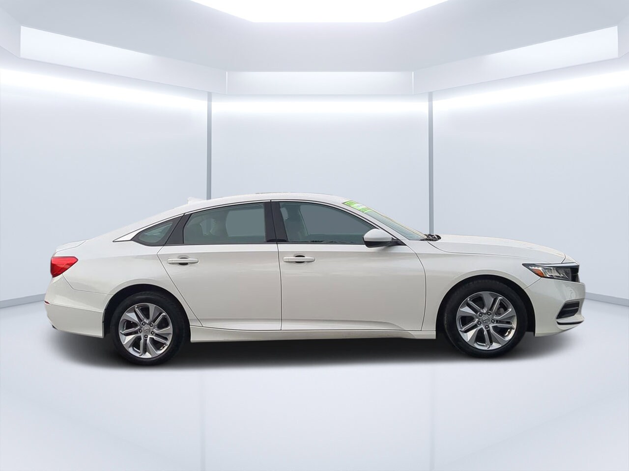 2020 Honda Accord LX photo 2