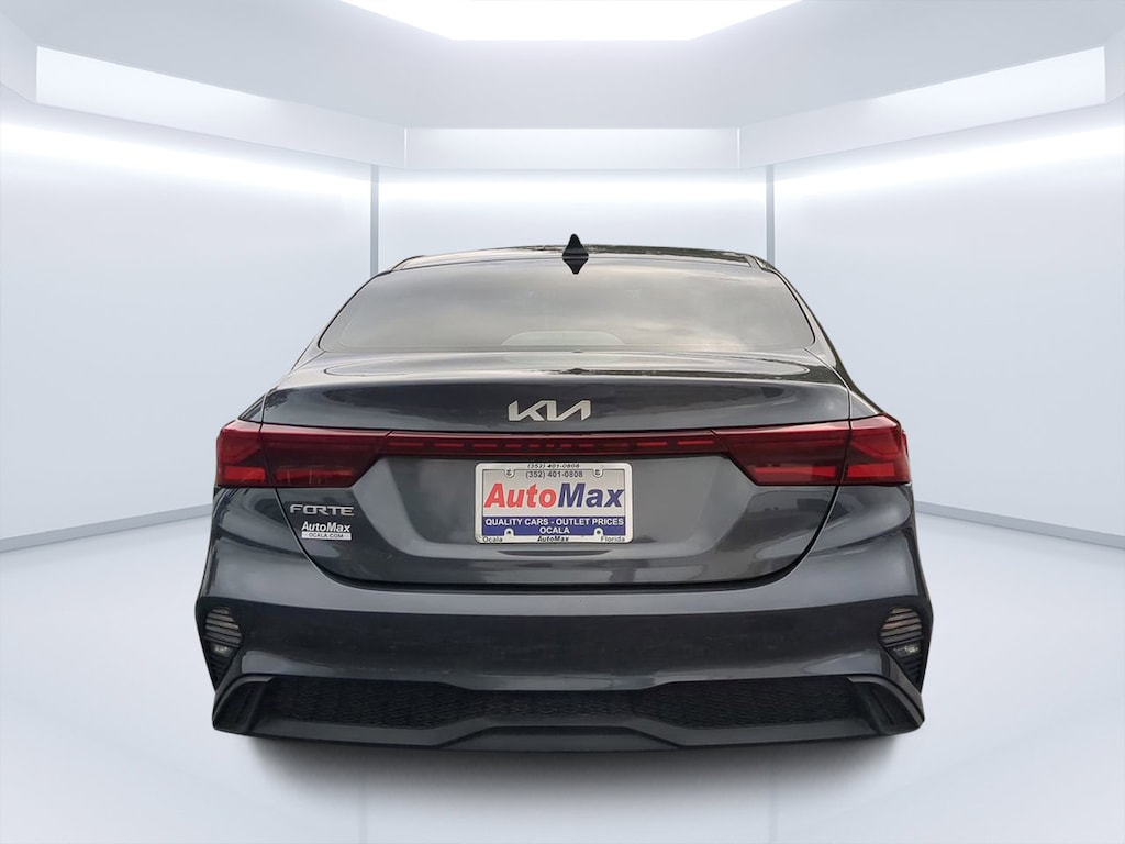 Used 2024 Kia Forte LXS Sedan