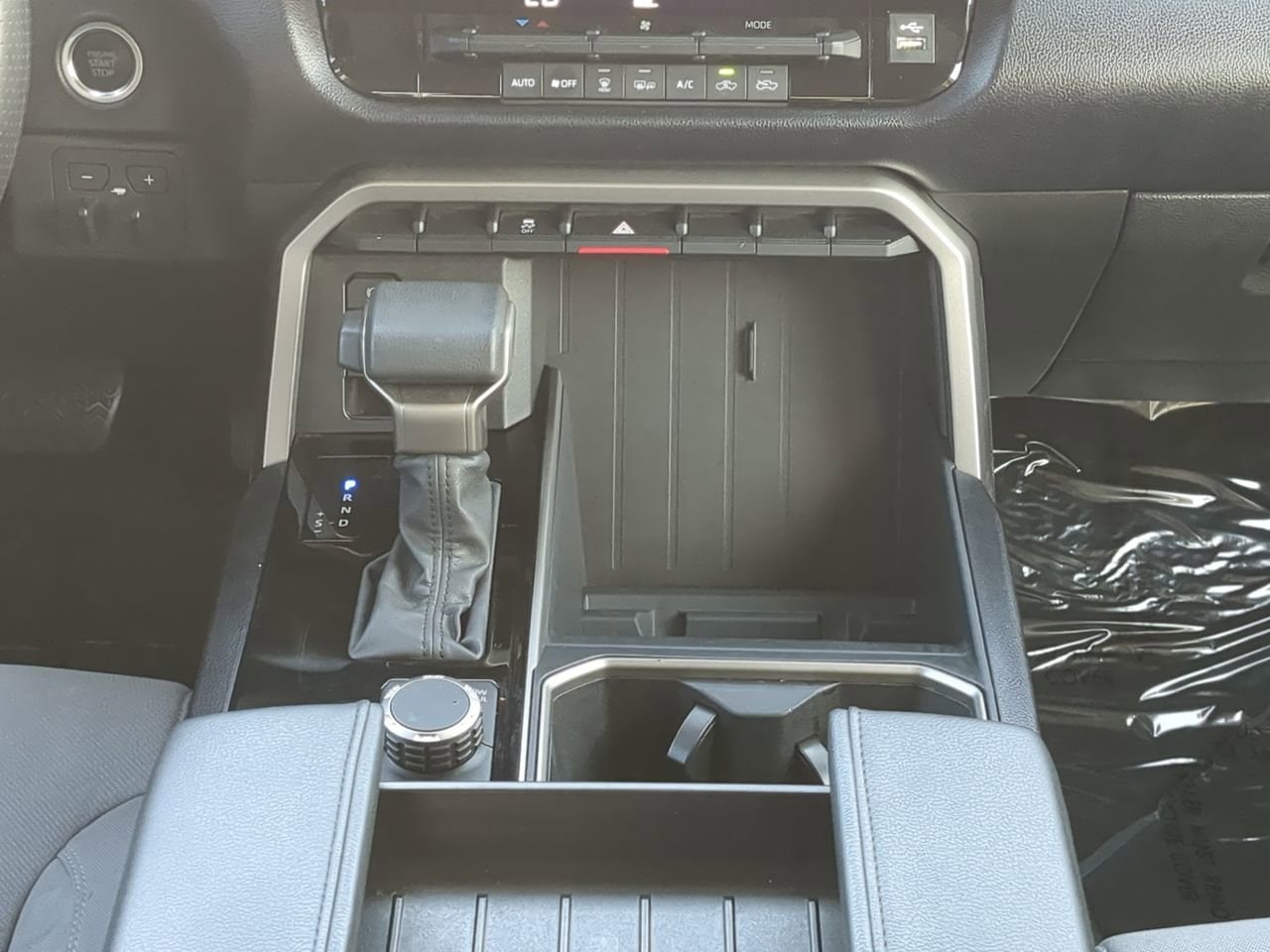 2022 Toyota Tundra SR5 - Photo 18