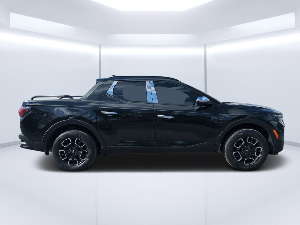 2023 Hyundai Santa Cruz SEL photo 2