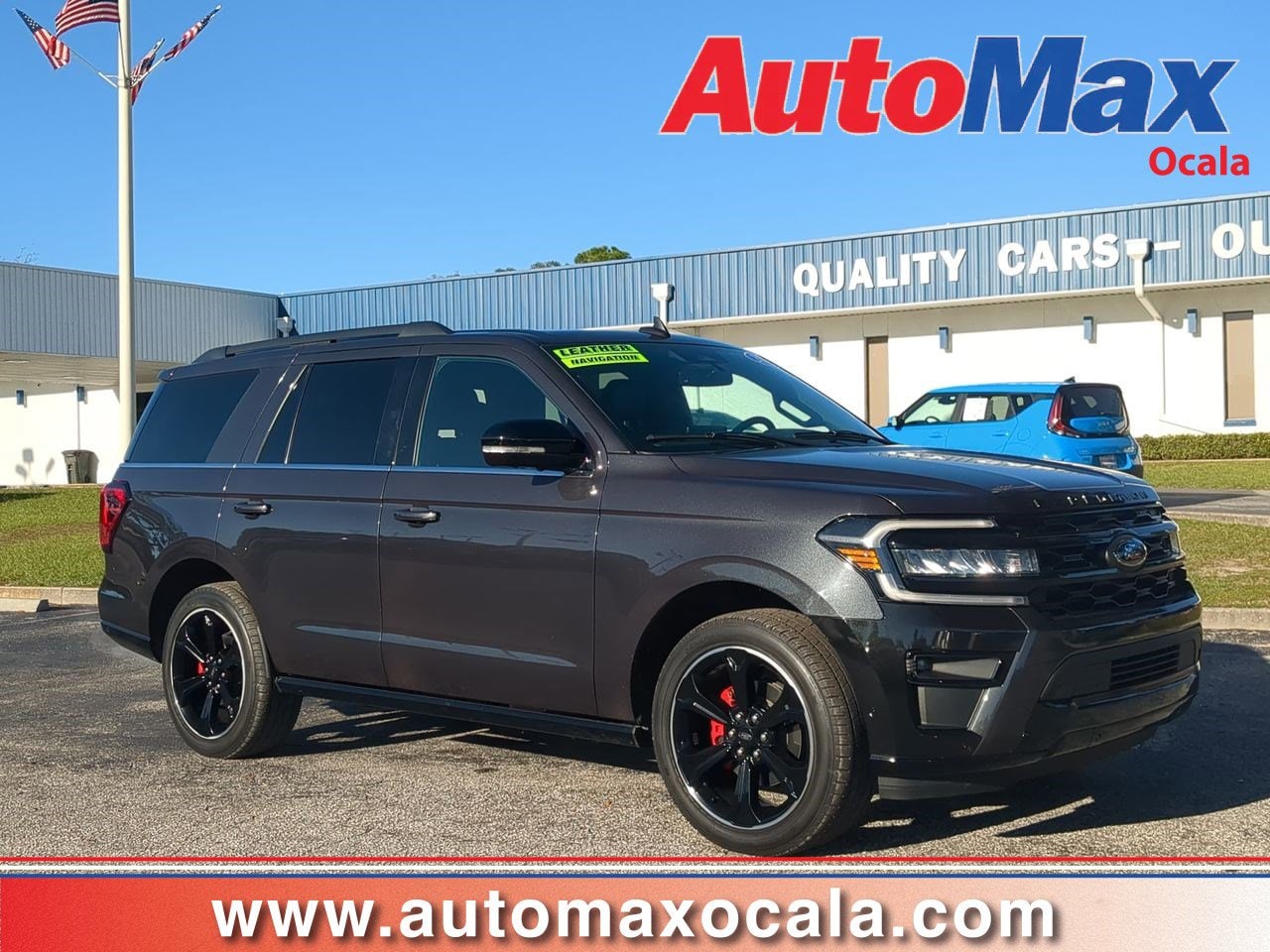 2022 Ford Expedition Limited's photo