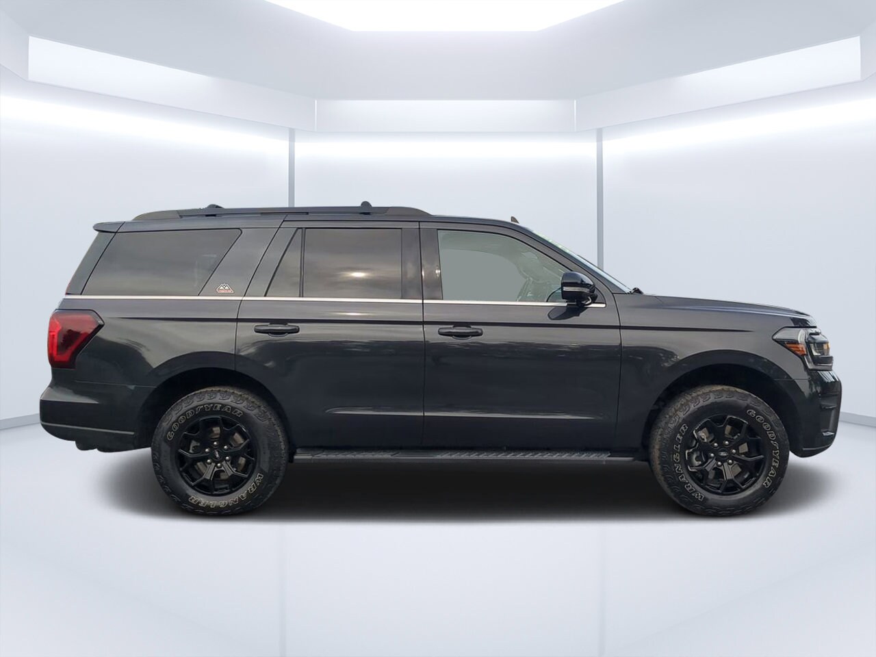 2023 Ford Expedition Timberline photo 2